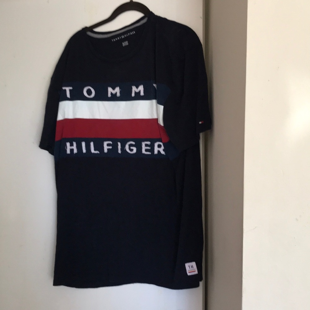Tommy Hilfiger t shirt